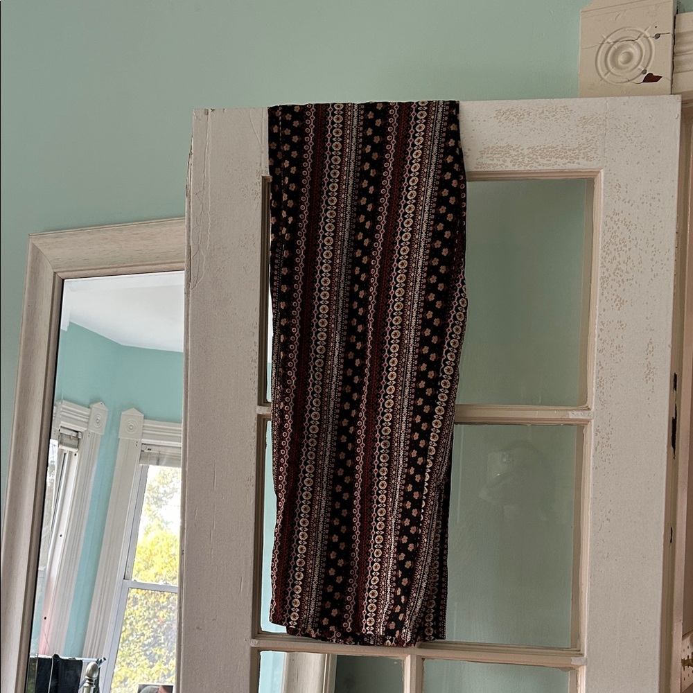 Patterned Black and Brown Pants